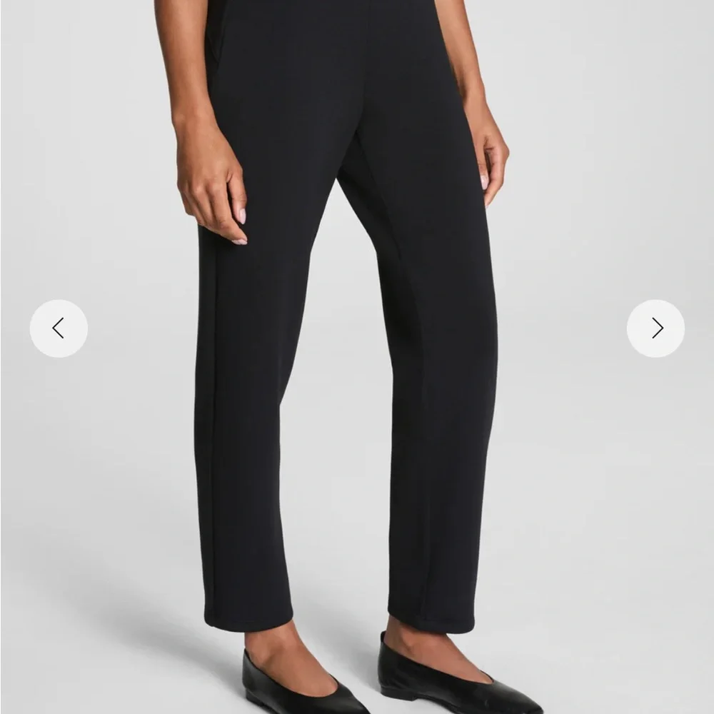 NWT SPANX Black straight Air Essentials pants - Picture 6 of 11